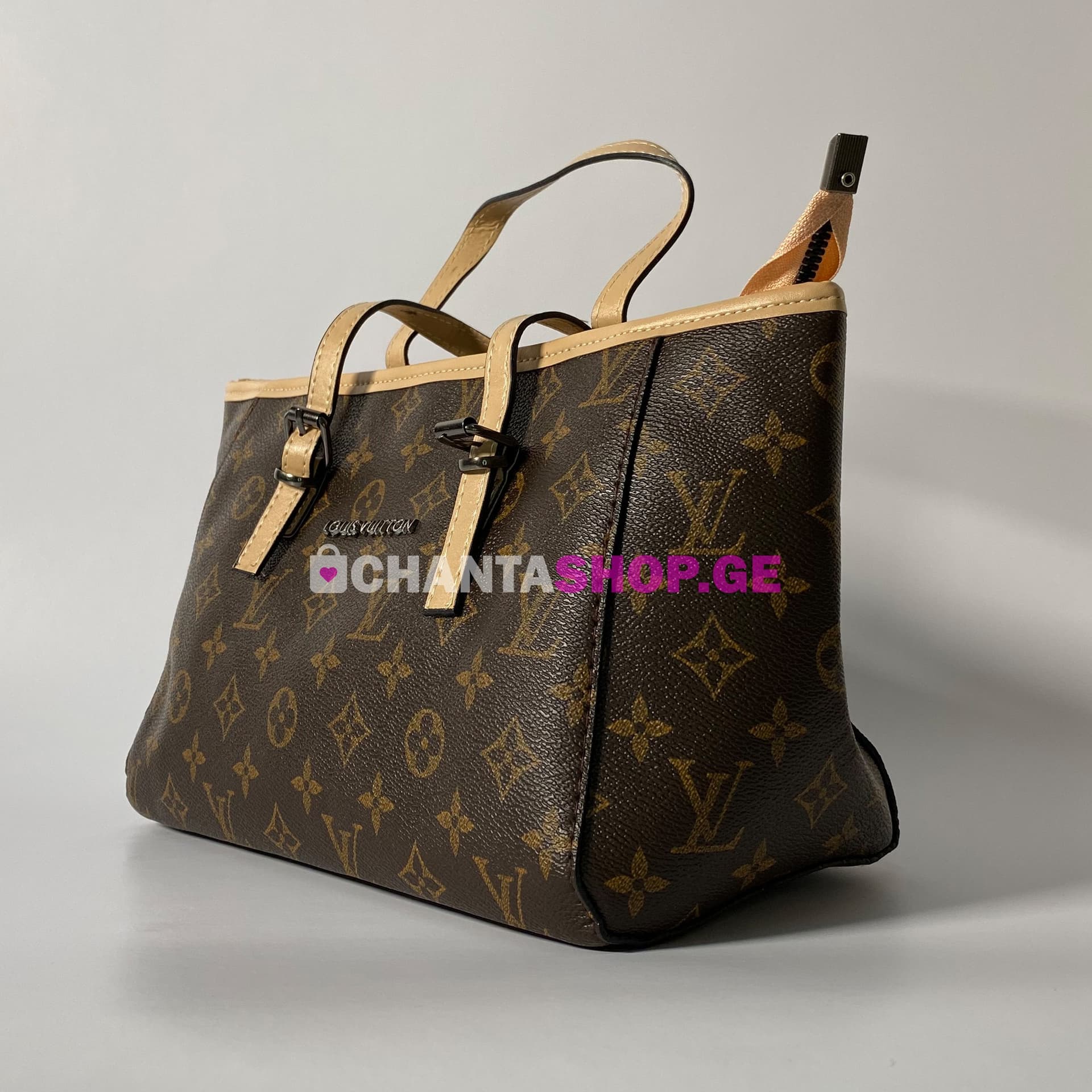 ქალის ჩანთა (ლუი ვიტონის სტილი) hover