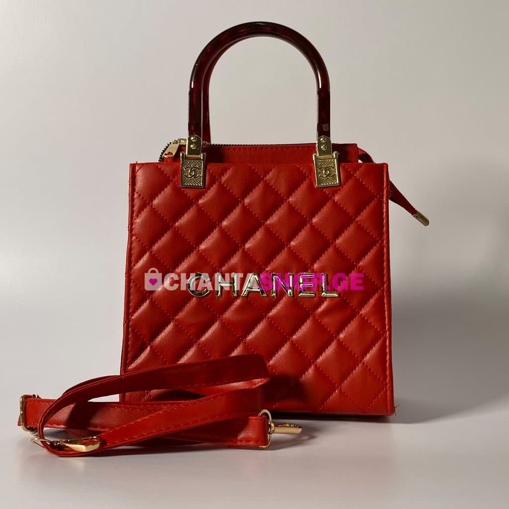 ქალის ჩანთა (შანელის სტილი)