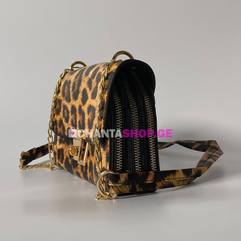 ქალის ჩანთა (ვეფხვის სტილი) hover